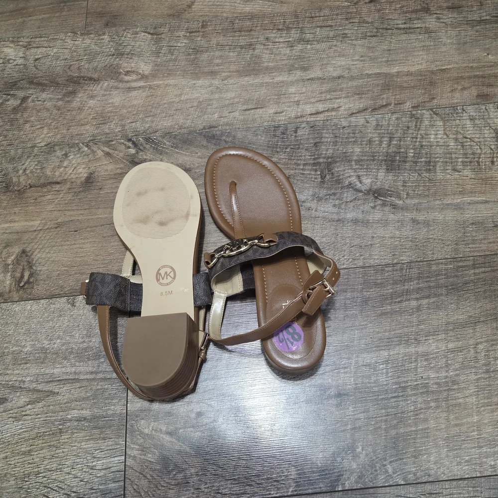Michael Kors Brown Leather Women Size 8.5 Sandals